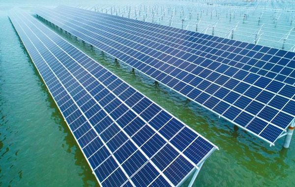 漁光互補光伏電站是什么？漁光互補發(fā)電有什么好處？