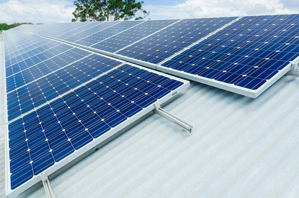 Solarzoom：安裝太陽能光伏系統(tǒng)有什么好處？