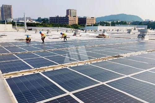 剛?cè)岵?jì)！邁貝特屋頂柔性組件固定支架聚光煥能！